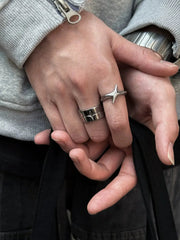 Shines Star Ring
