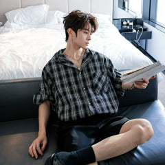Plaid Short-Sleeve Casual Shirt