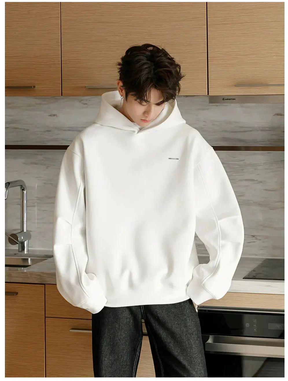 Basic Logo Hooded Sweatshirt