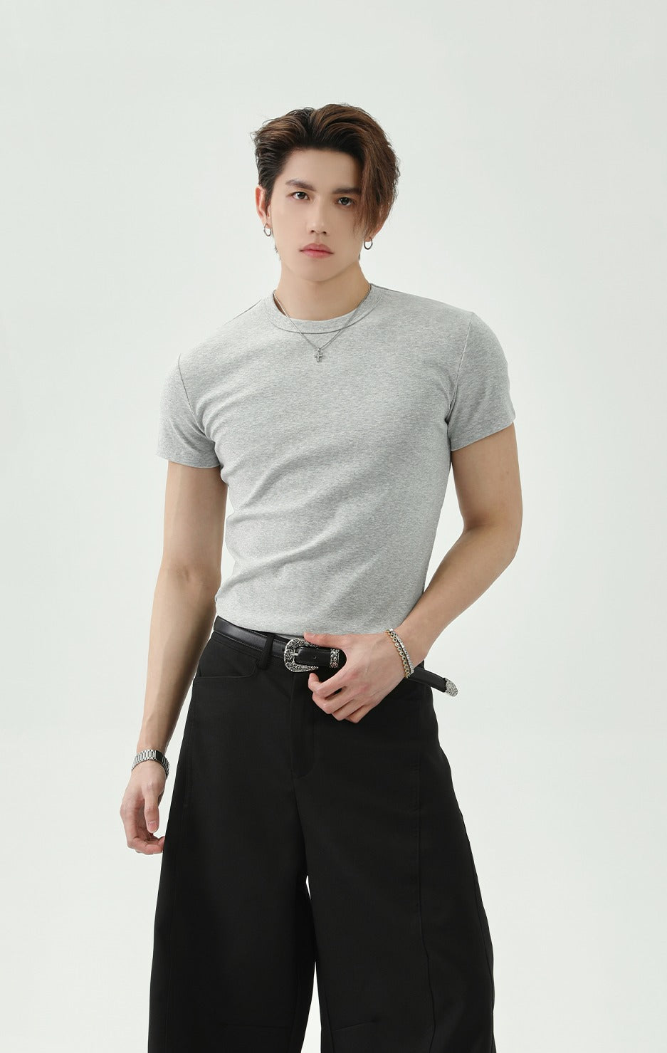 Round Neck Slim Fit Short Sleeve T-shirt