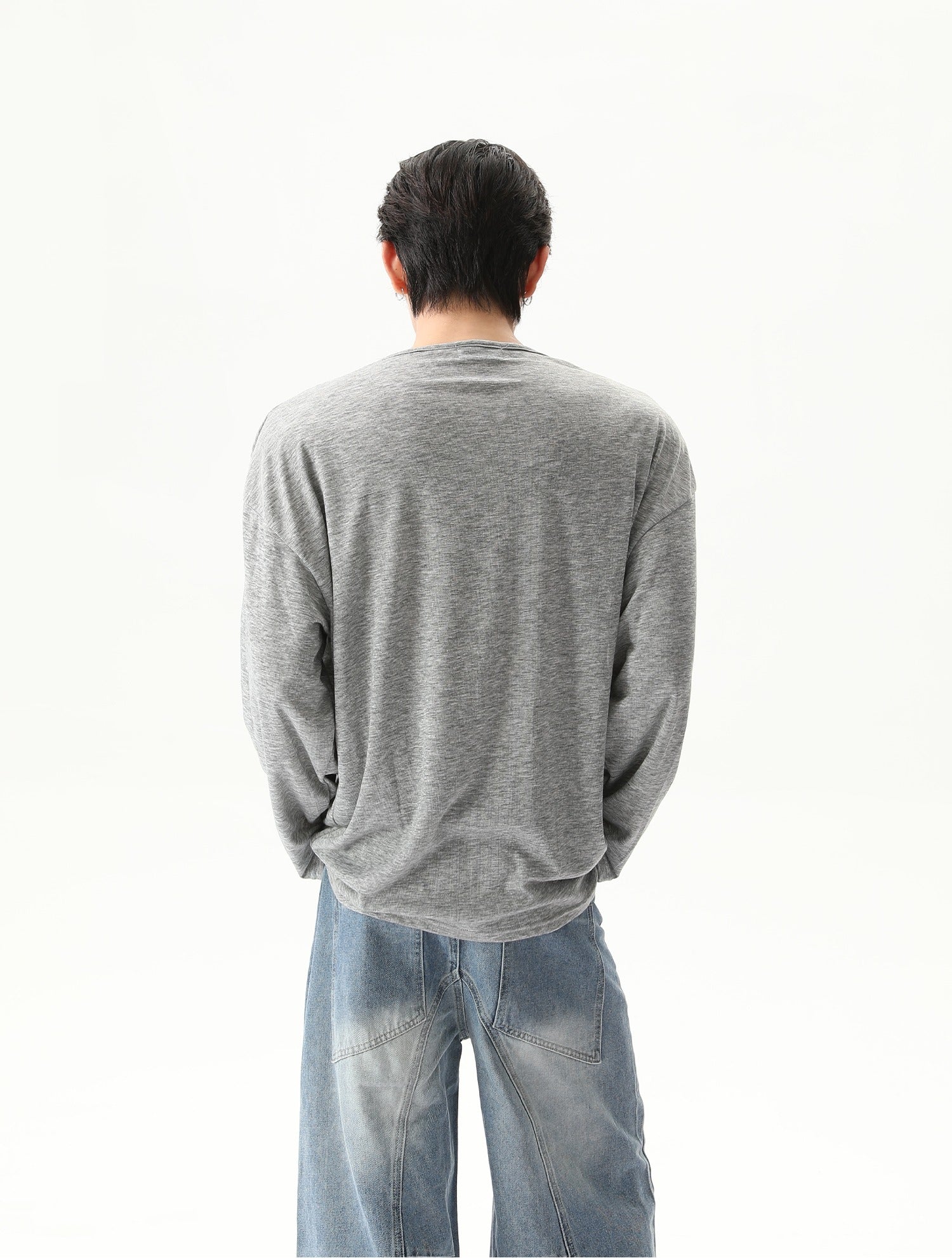 Loose Fit Long Sleeve Round Neck Pullover