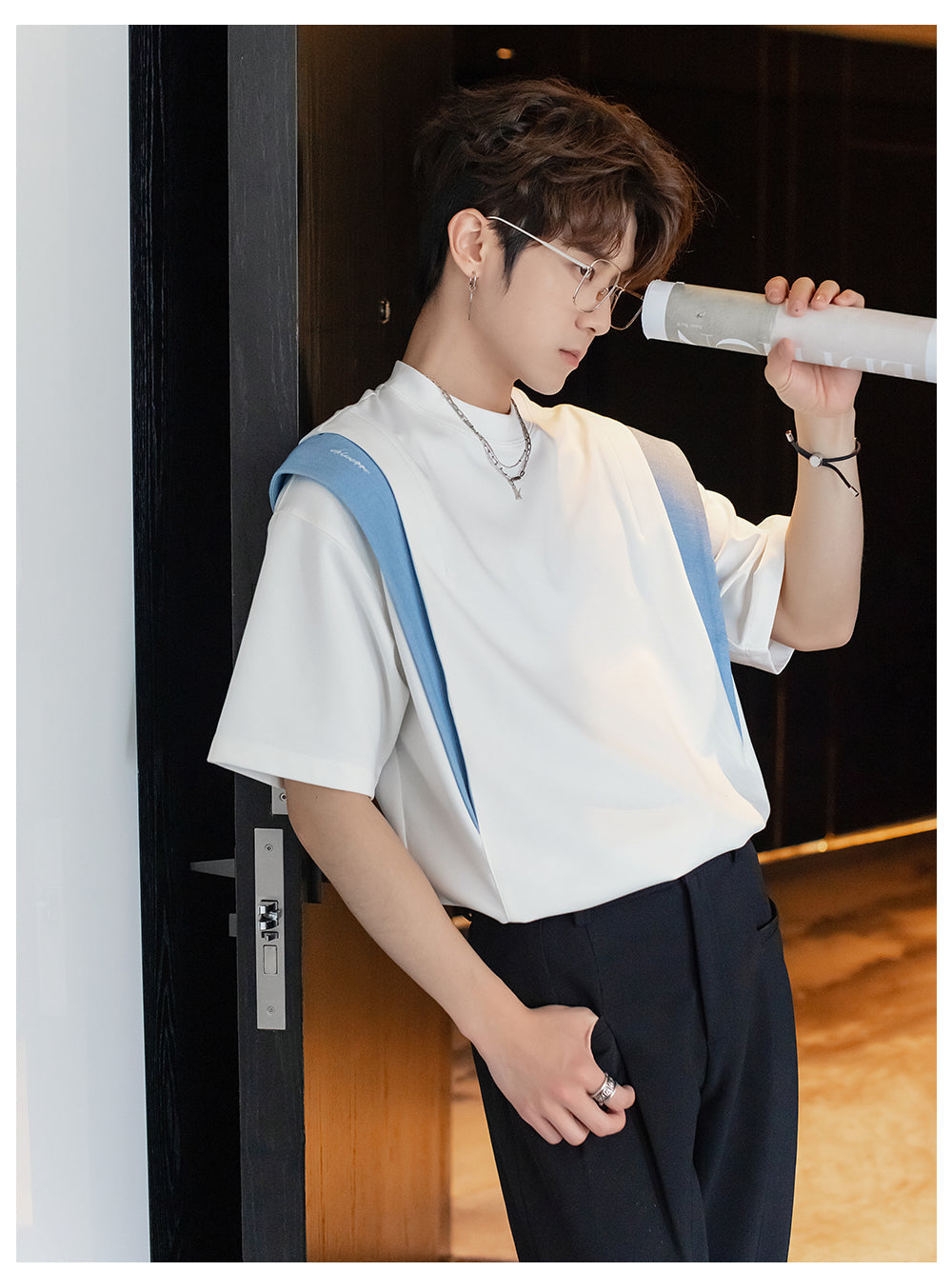 Round Neck Contrast Color T-shirt