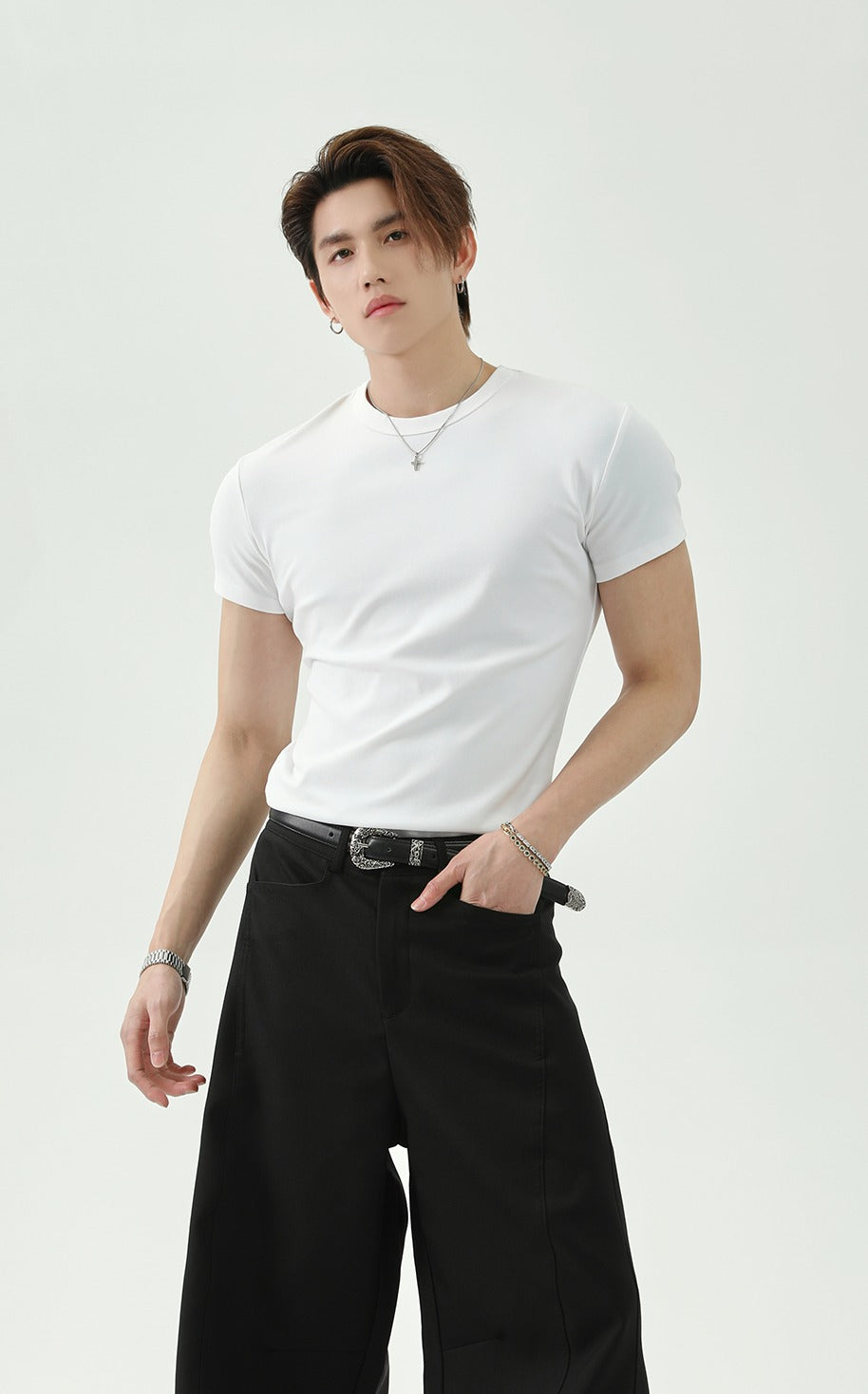 Round Neck Slim Fit Short Sleeve T-shirt
