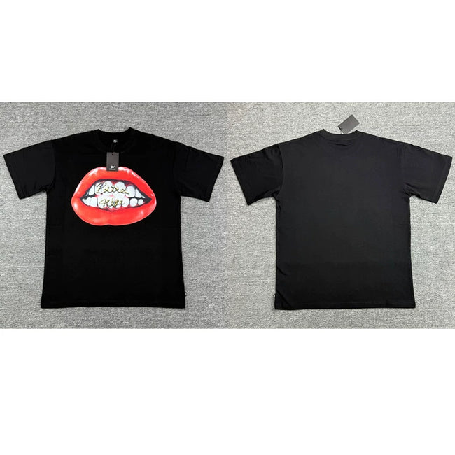 Patta Big Red Lips Graphic Short Sleeve T-shirt Unisex Hover Image