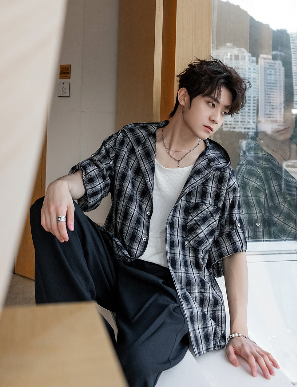 Plaid Short-Sleeve Casual Shirt