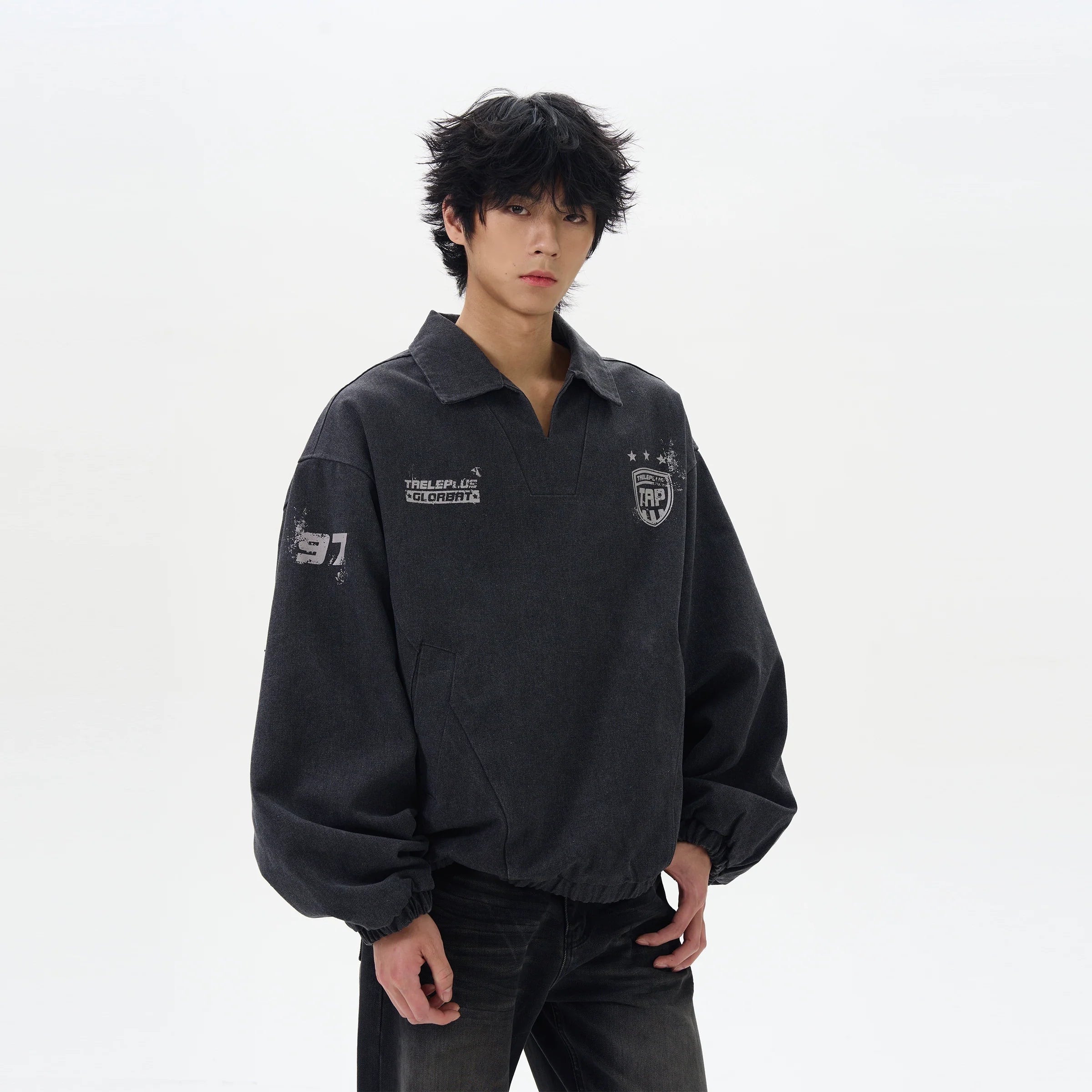V-neck Cargo Pullover