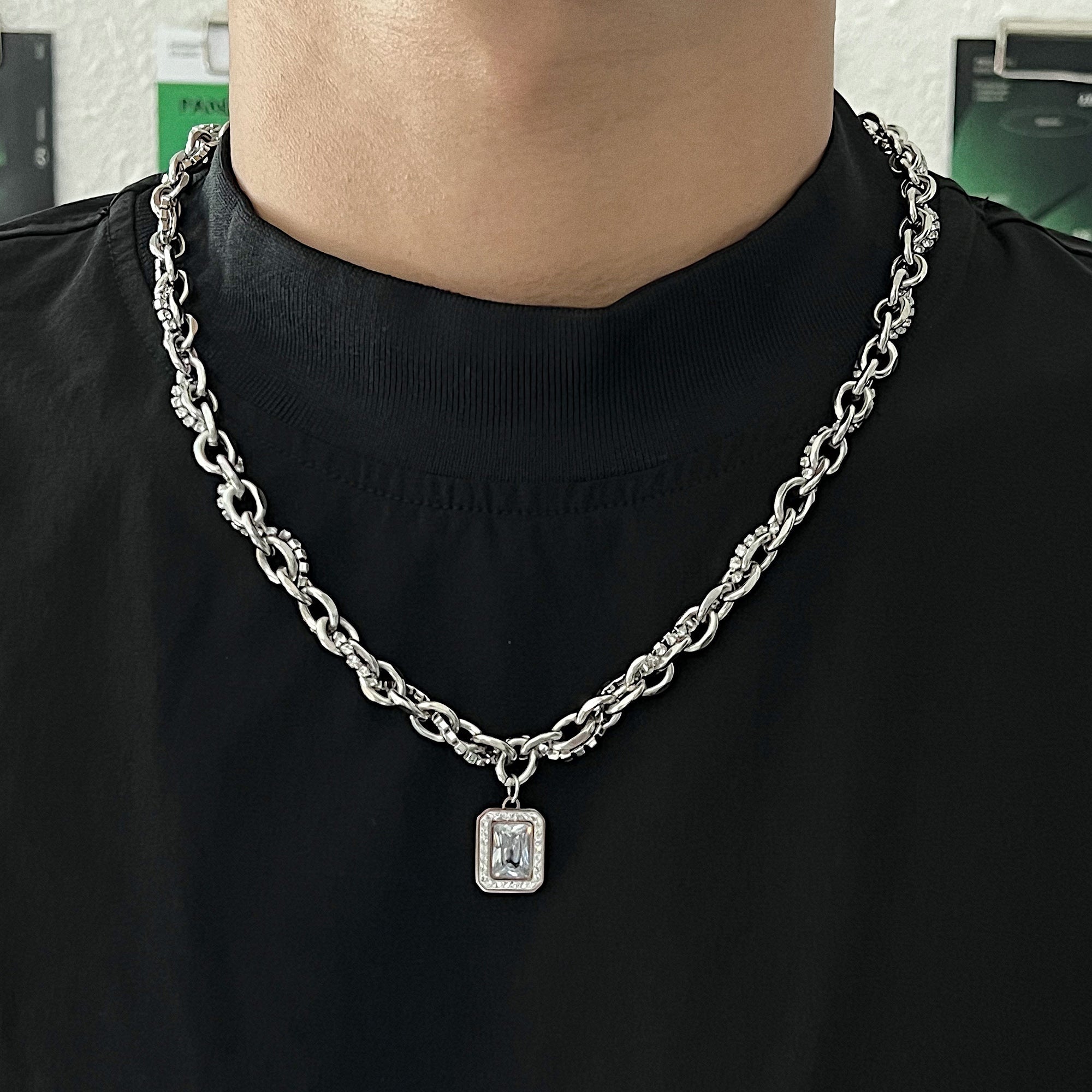 Double Layered Necklace Diamond-Encrusted Clavicle Chain
