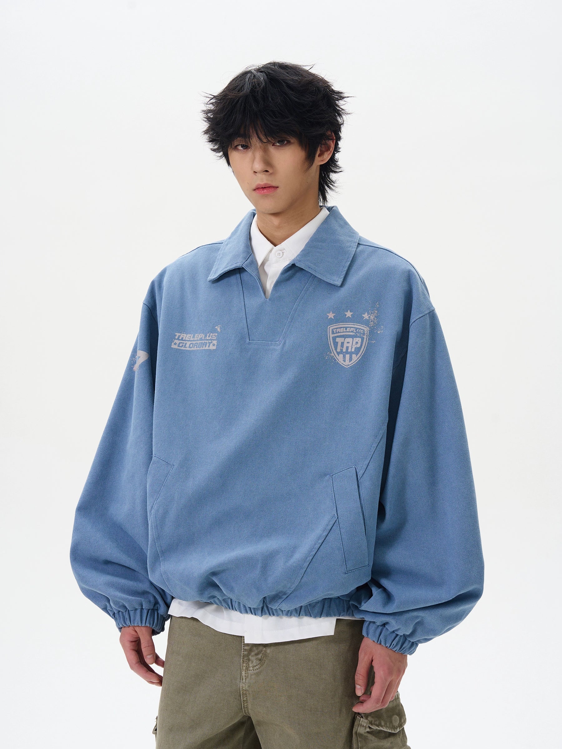 V-neck Cargo Pullover
