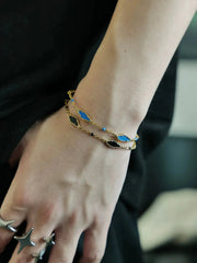 Elegant Oval Link Bracelet