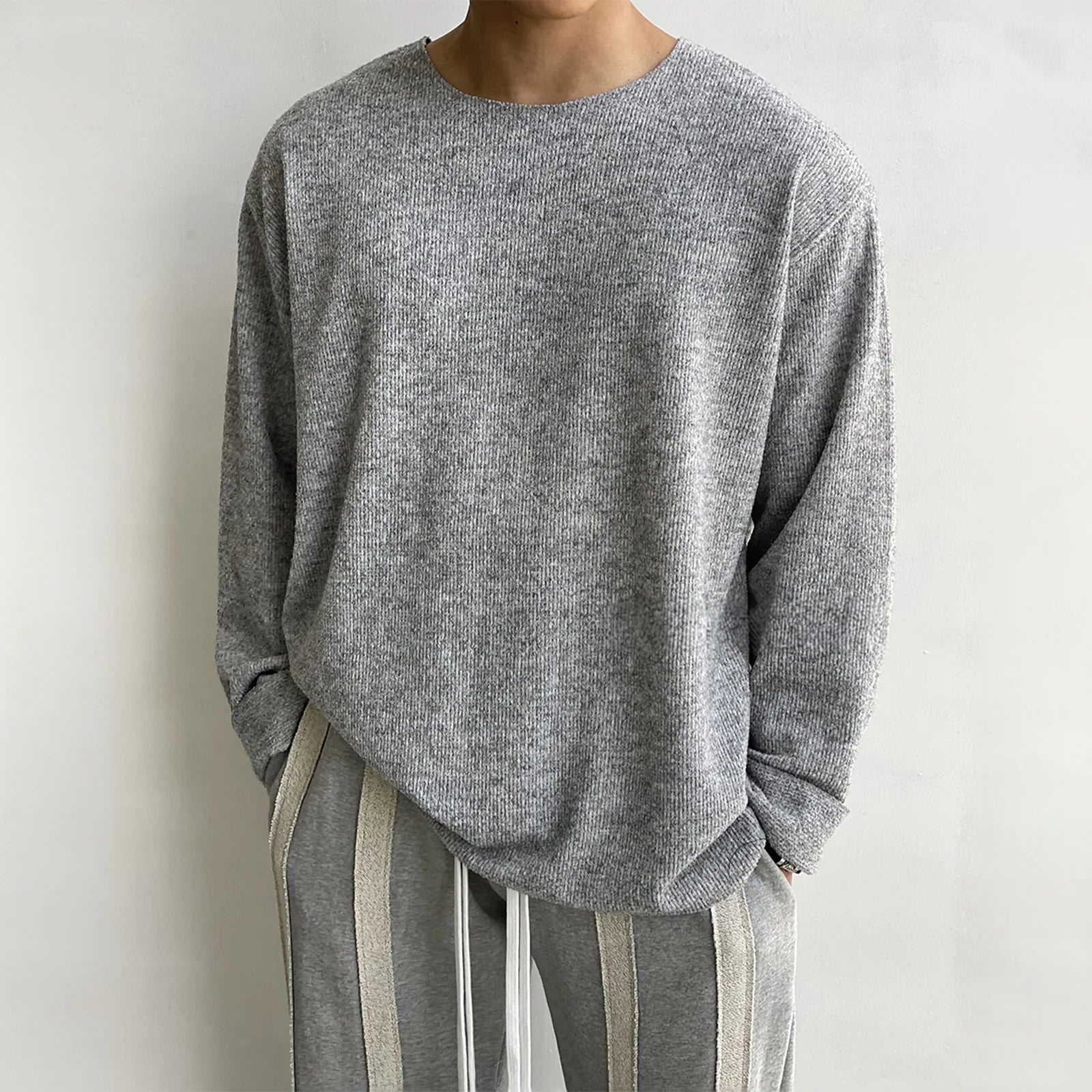 Lightweight Knitted Long Sleeve Pullover