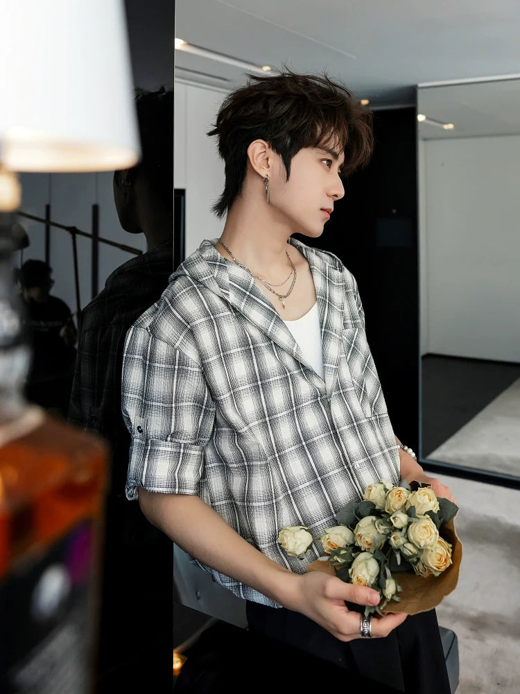 Plaid Short-Sleeve Casual Shirt